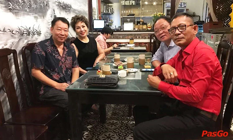 nha-hang-vy-da-phan-boi-chau-10