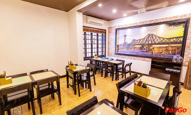 nha-hang-xoi-sen-minh-long-quan-thanh-10