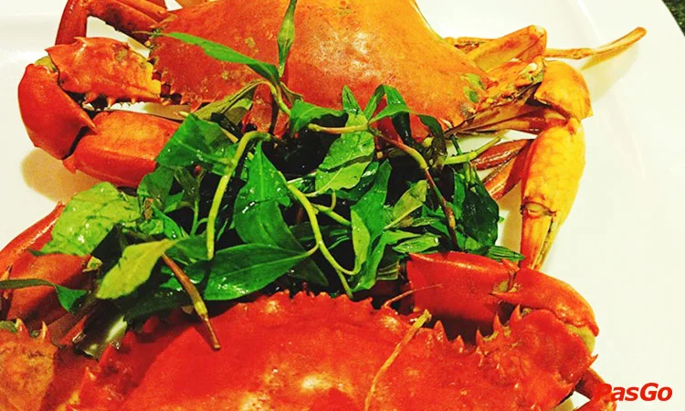 nha-hang-xom-hon-chong-pham-van-dong-8