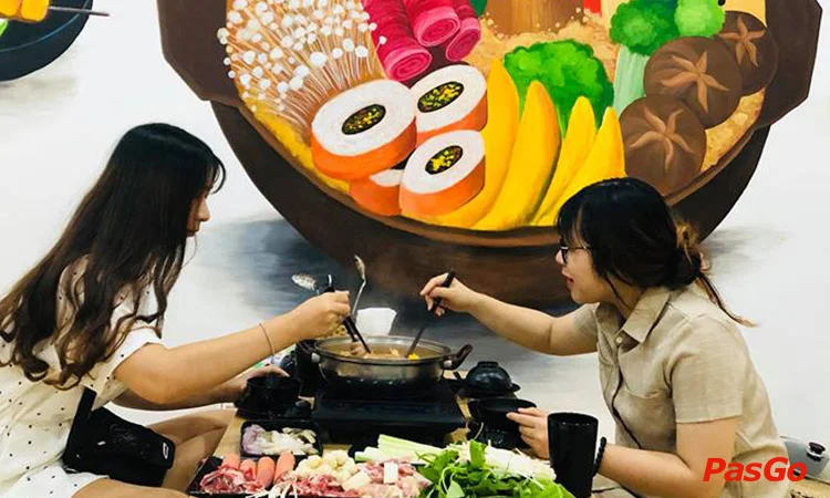 nha-hang-zumi-lau-buffet-giai-phong-12