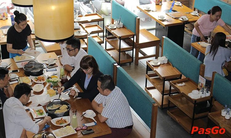 nha-hanh-ba-con-cuu-cao-thang-slide-12