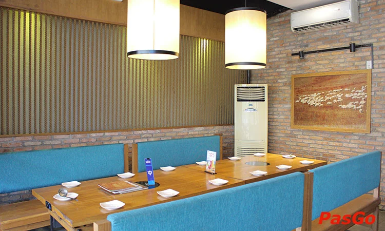 nha-hanh-ba-con-cuu-cao-thang-slide-6