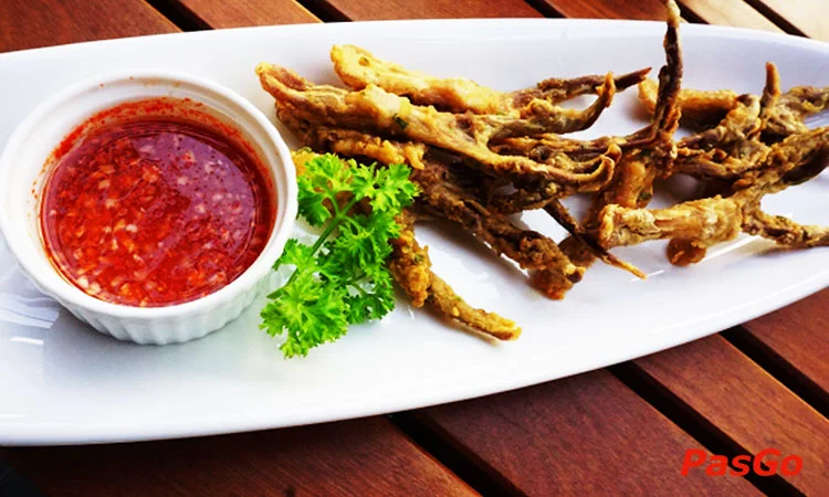 nha-hanh-vuvuzela-sc-vivo-city-slide11