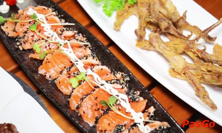 nha-hanh-vuvuzela-sc-vivo-city-slide8