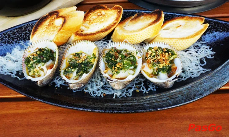 nha-hanh-vuvuzela-sc-vivo-city-slide9