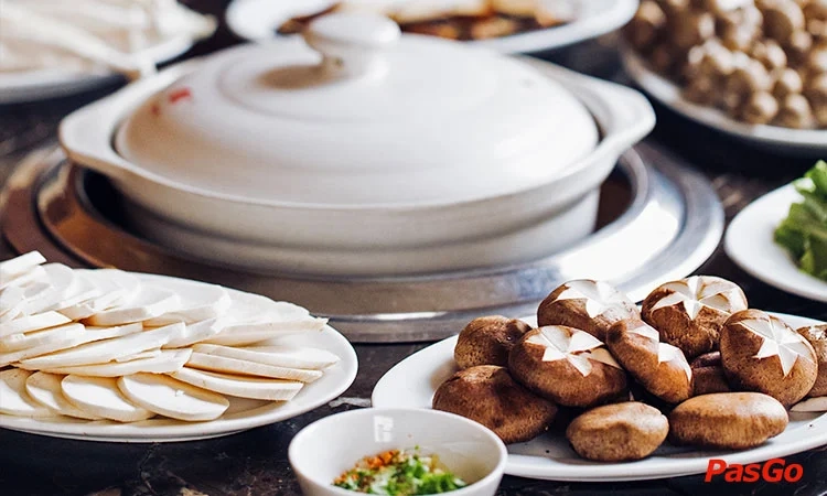 nha-hnag-lau-nam-ashima-phan-dinh-phung-4