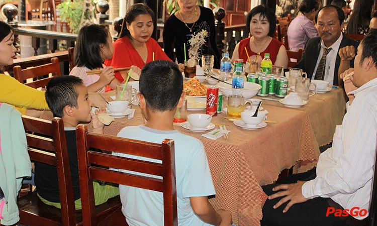 nhung-nguoi-ban-nguyen-huu-canh-slide-10