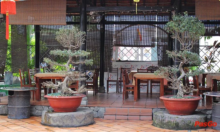 nhung-nguoi-ban-nguyen-huu-canh-slide-9