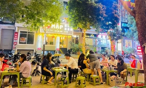 Nhà hàng Waha Beer Club Nguyễn Thanh Bình Chuyên món Á-Âu 11