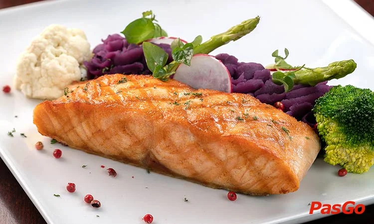 omg-rooftop-bar-silverland-central-hotel-quan-1-10