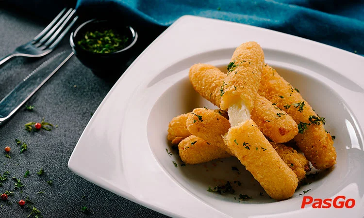 omg-rooftop-bar-silverland-central-hotel-quan-1-11