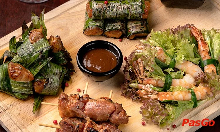 omg-rooftop-bar-silverland-central-hotel-quan-1-9