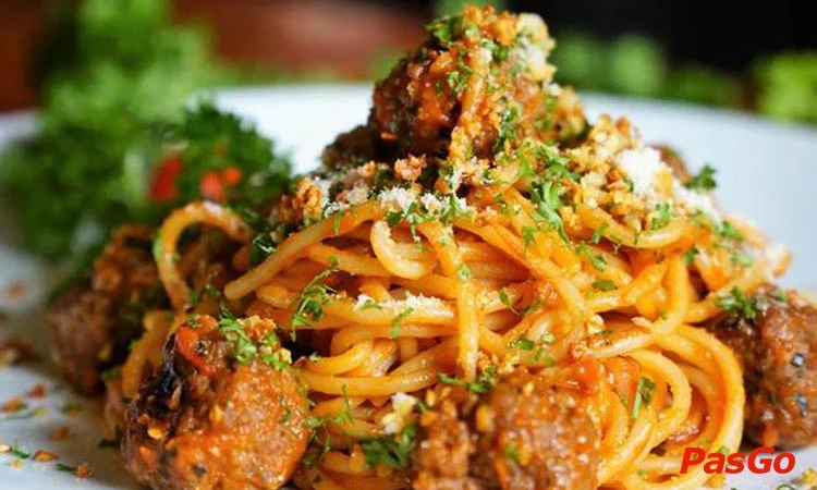 paramount-steak-&-coffee-quang-trung-11