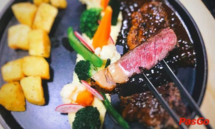 paramount-steak-&-coffee-quang-trung-8