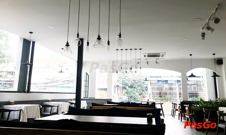 paris-bistro-nguyen-thi-minh-khai-anh-slide-10