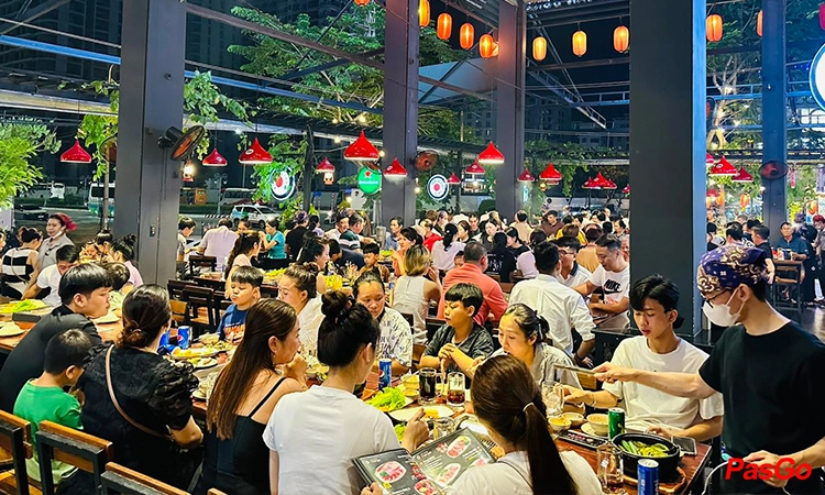 Phố Nướng Tokyo Phạm Văn Đồng 12