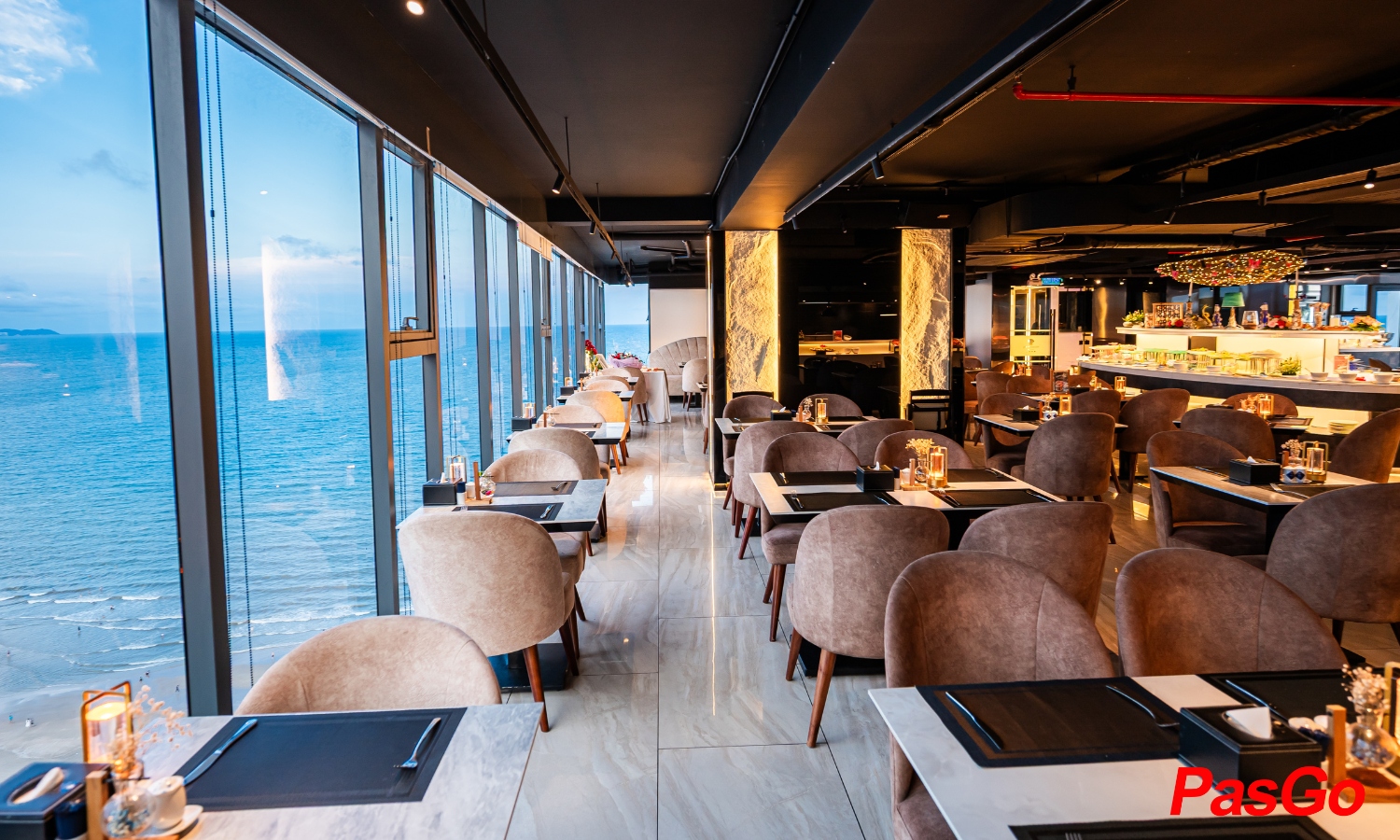 nhà hàng Premier Pearl Rooftop 6