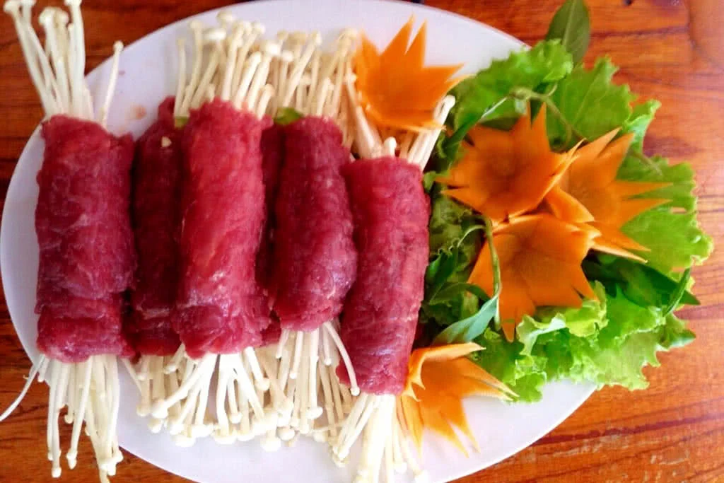 quan-an-gia-dinh-bbq-ngoi-ngon-doc-va-la-3