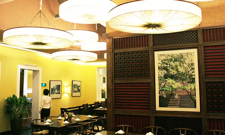 quan-an-ngon-phan-dinh-phung-gin-giu-linh-hon-am-thuc-viet-11