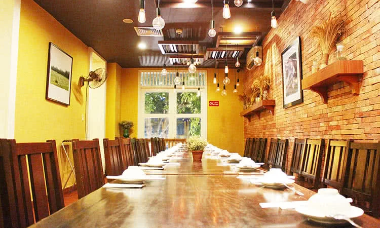 quan-an-ngon-phan-dinh-phung-gin-giu-linh-hon-am-thuc-viet-9