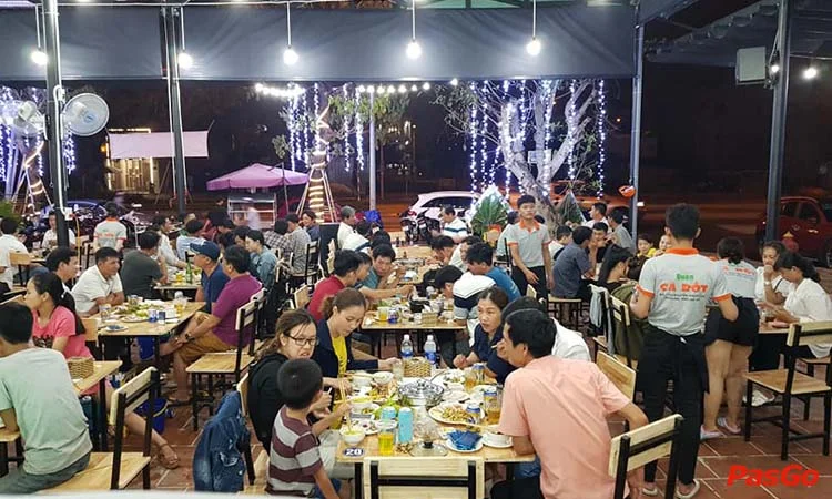 Quan-Ca-Rot-Nguyen-Phuoc-Lan-12