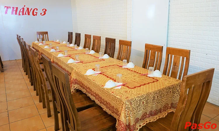 quan-cay-xoai-nguyen-tat-thanh-slide-12