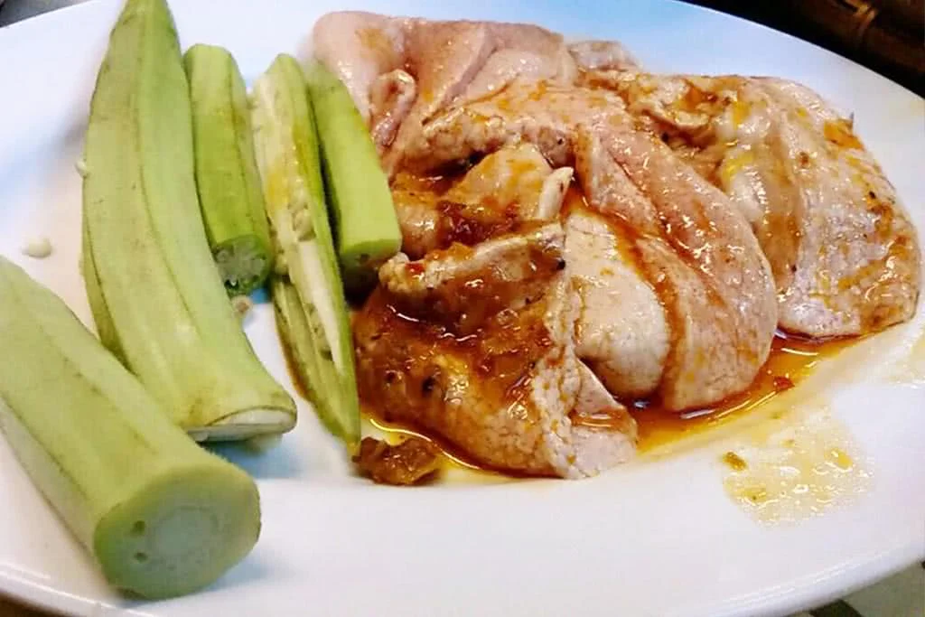 quan-de-to-pho-nui-119-le-van-chi-3-mon-an