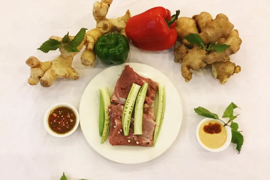 quan-de-to-pho-nui-119-le-van-chi-7-mon-an