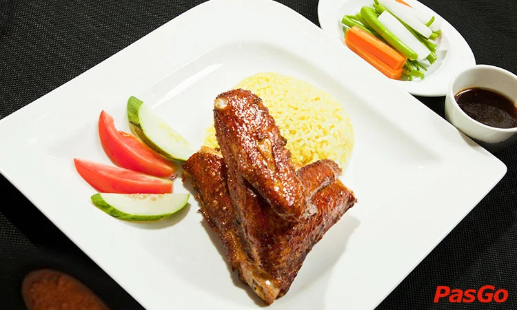 quan-ga-ngon-saka-hoang-dieu-3