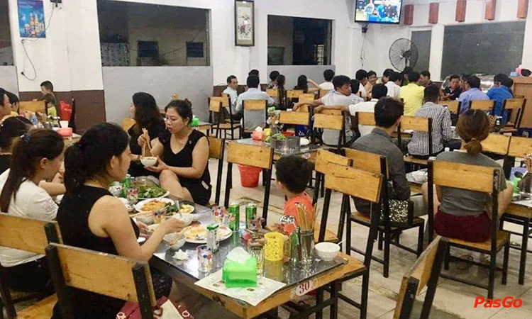 quan-hai-san-tuoi-song-oc-vu-nui-thanh-11