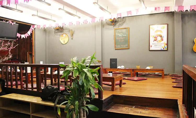 quan-kien-nghi-tam-quan-nhau-con-trung-doc-dao-10