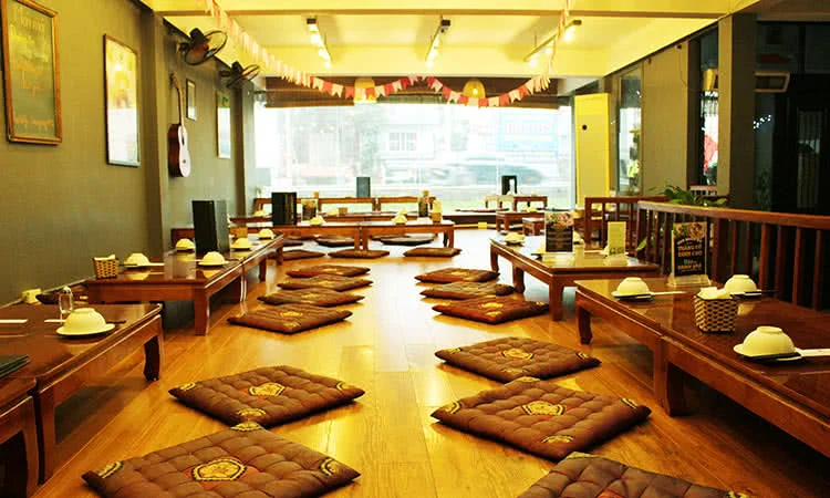 quan-kien-nghi-tam-quan-nhau-con-trung-doc-dao-11