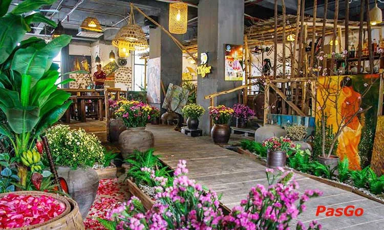 quan-moc-hoang-quoc-viet-slide-11