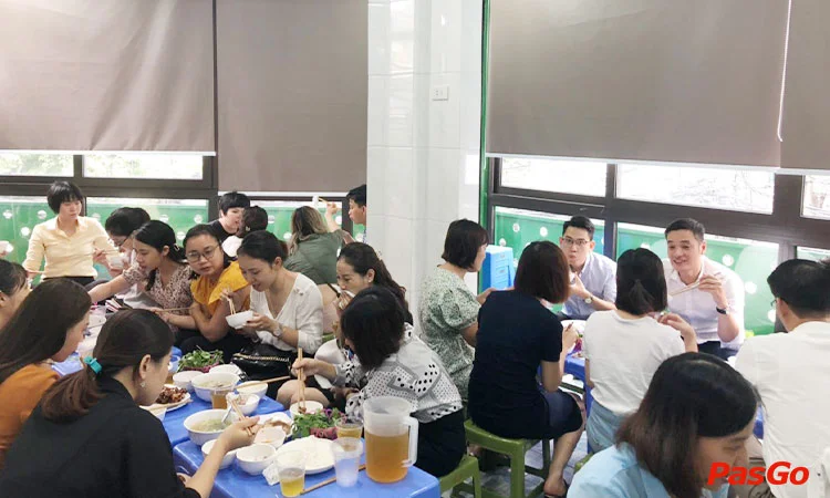 quan-ngan-ngon-tram-hang-non-10