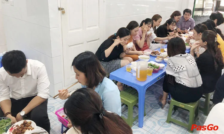 quan-ngan-ngon-tram-hang-non-11