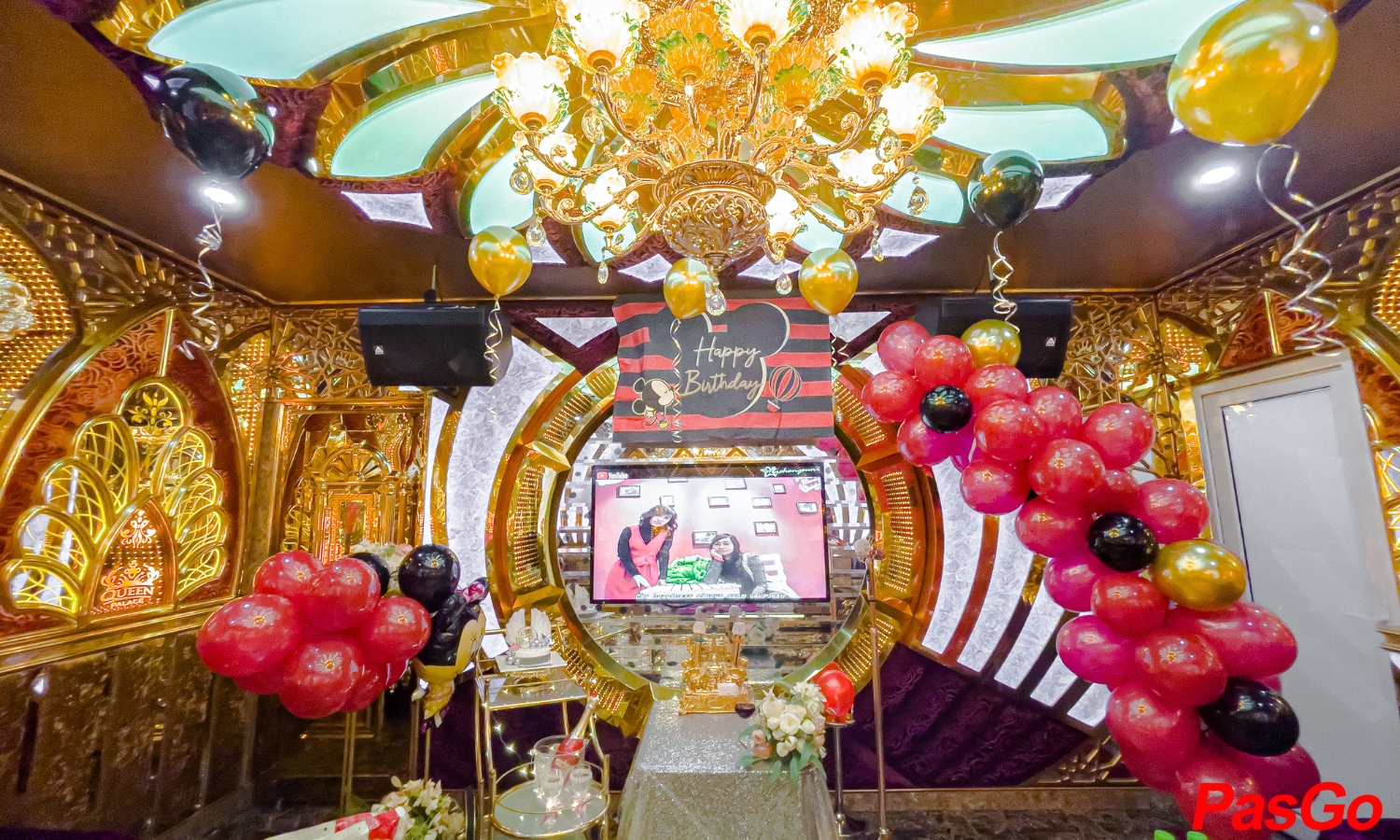 Queen Palace Karaoke 11