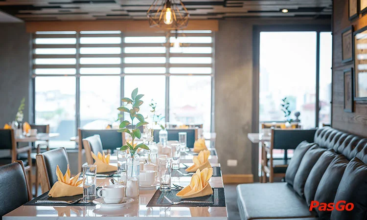 red-bean-trendy-restaurant-nguyen-quang-bich-11