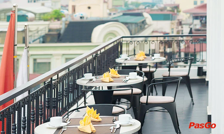 red-bean-trendy-restaurant-nguyen-quang-bich-12