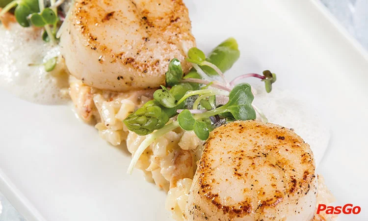 rico-seafood-&-grill-tang-bat-ho-2