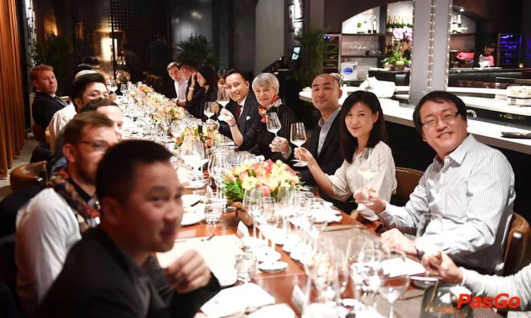 rico-seafood-&-grill-tang-bat-ho-8