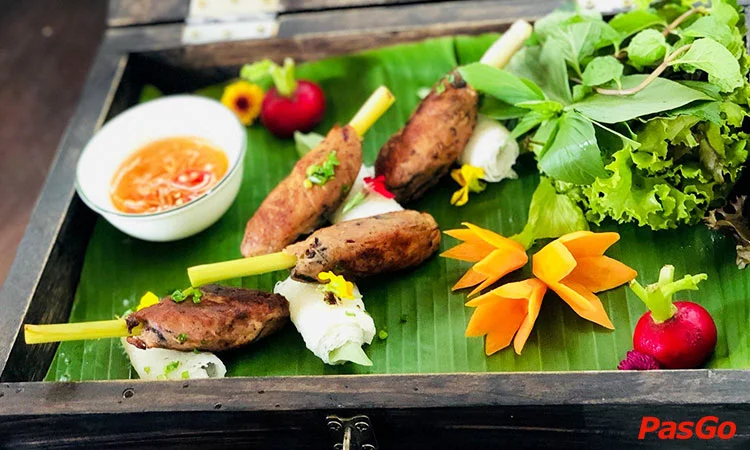 shamballa-vegetarian-restaurant-&-tea-house-trinh-van-can-10