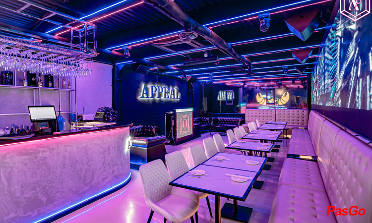 Slide appeal gastrobar 10