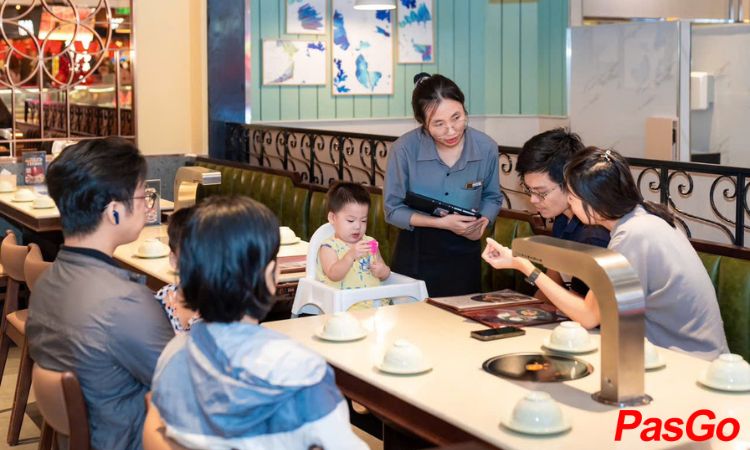 slide chả cá hàng sơn aeon mall tân phú 2