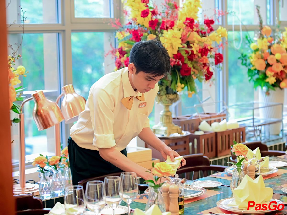 slide Don Cipriani's 11