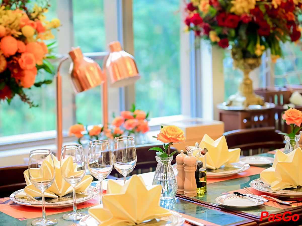 slide Don Cipriani's 12