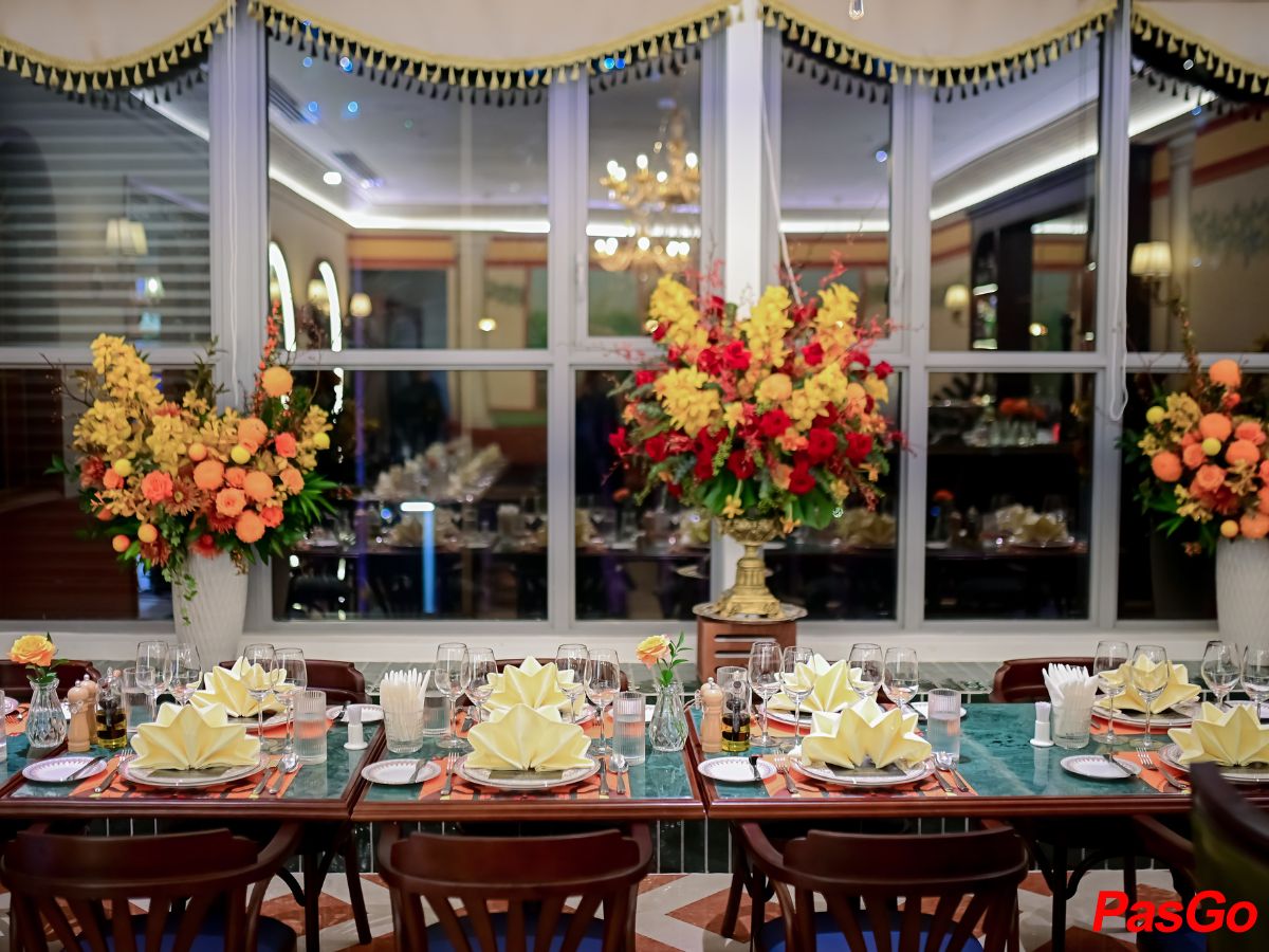 slide Don Cipriani's 13