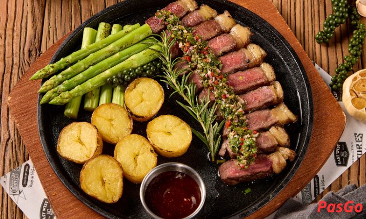 slide-east-west-brewing-ly-tu-trong-4