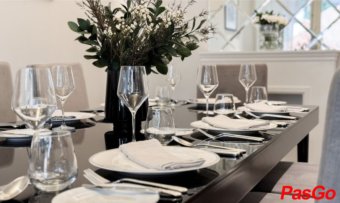 slide fashionista cafe 11