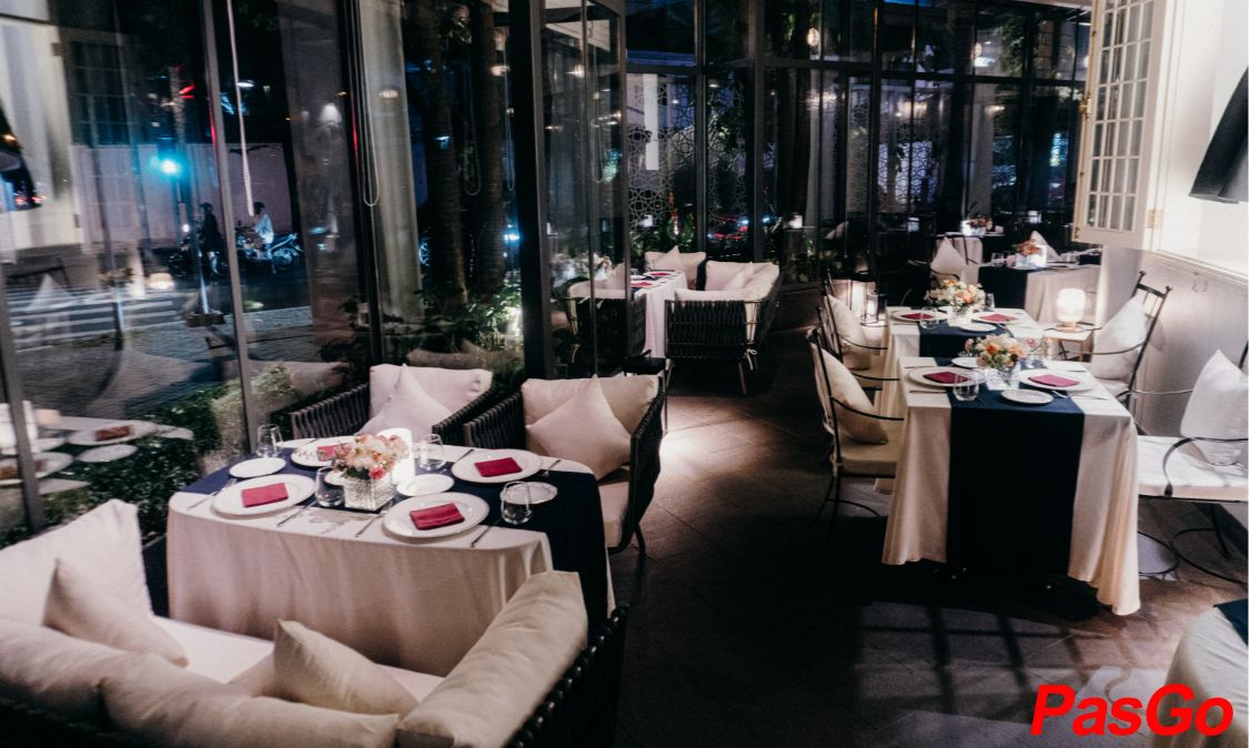 slide fashionista cafe 16