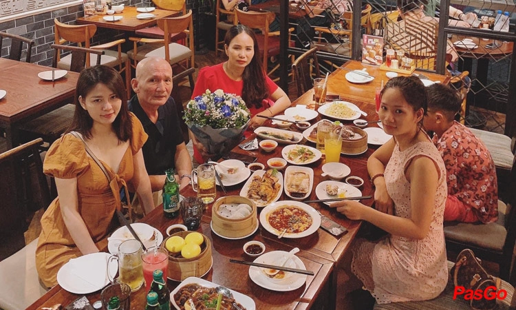 slide-fu-rong-hua-dinh-tien-hoang-12